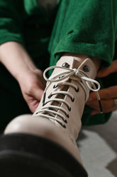 Women / Skinny back zip lace-up boots / ER3741